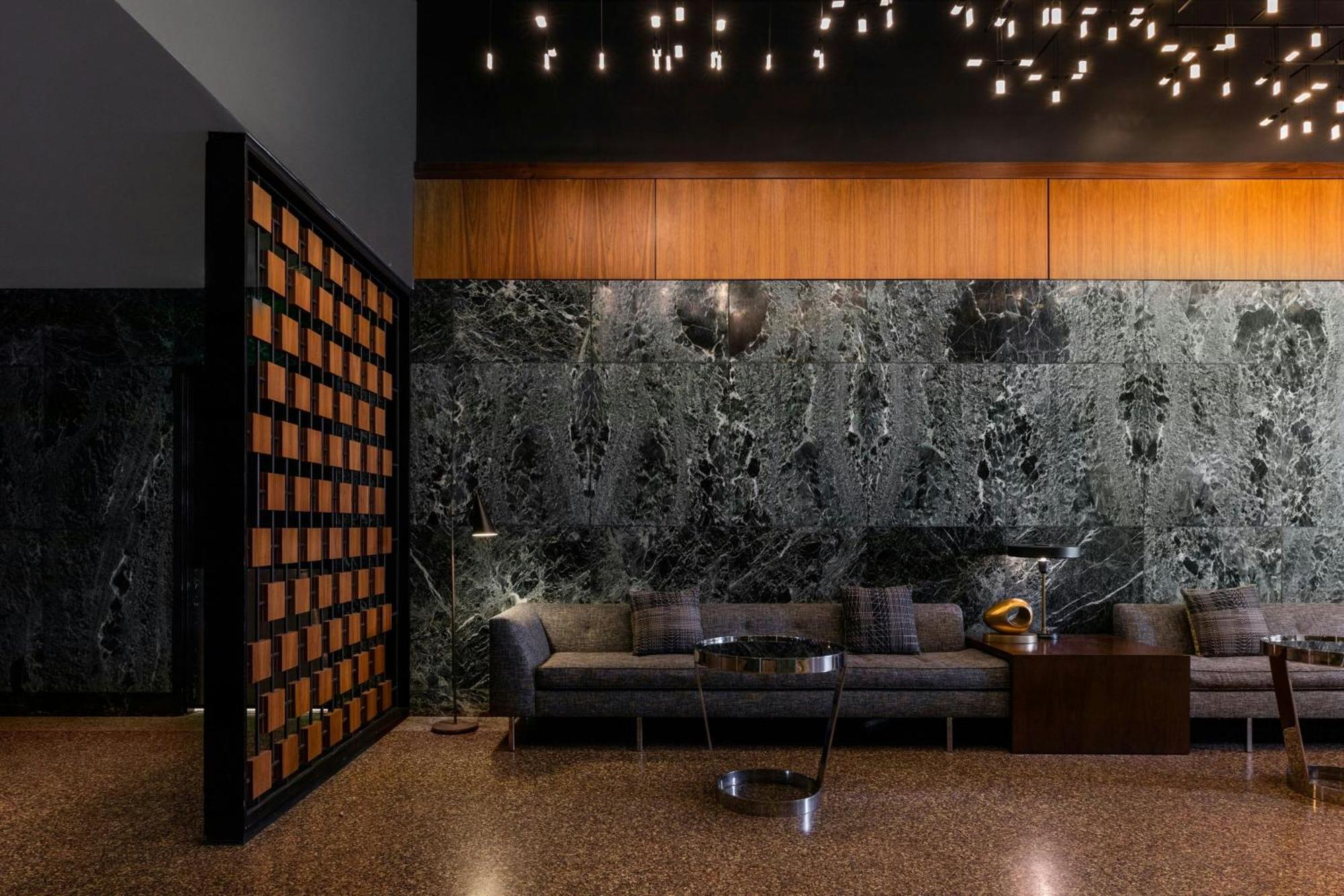 Le Meridien Downtown Houston